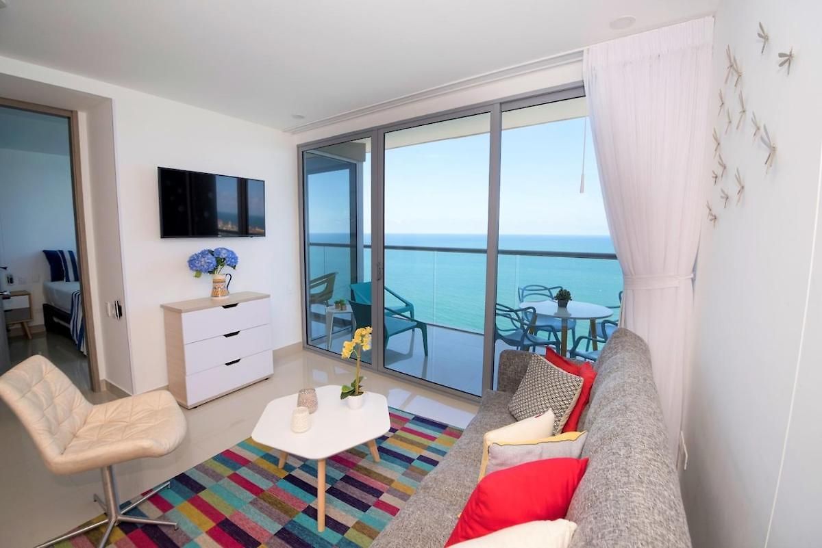 Apartamento Lujoso Con Vista Al Mar
